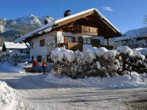 Ferienwohnungen Kir Royal Krün